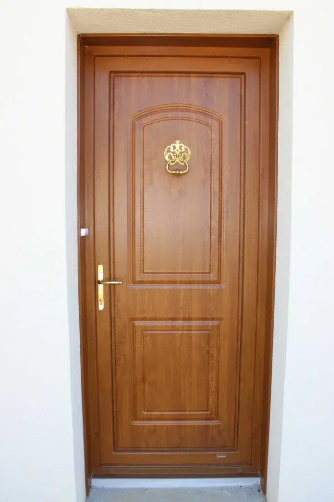 entretien des portes en bois