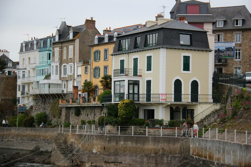 entreprise de menuiserie à Dinard