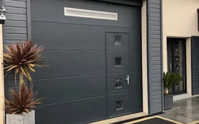 Porte de garage à vantaux ou porte de garage latérale : comment choisir la meilleure option pour votre garage ?