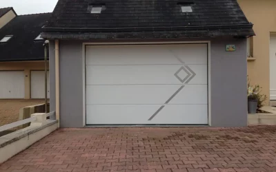 Entretenir sa porte de garage : les gestes essentiels pour prolonger sa durée de vie