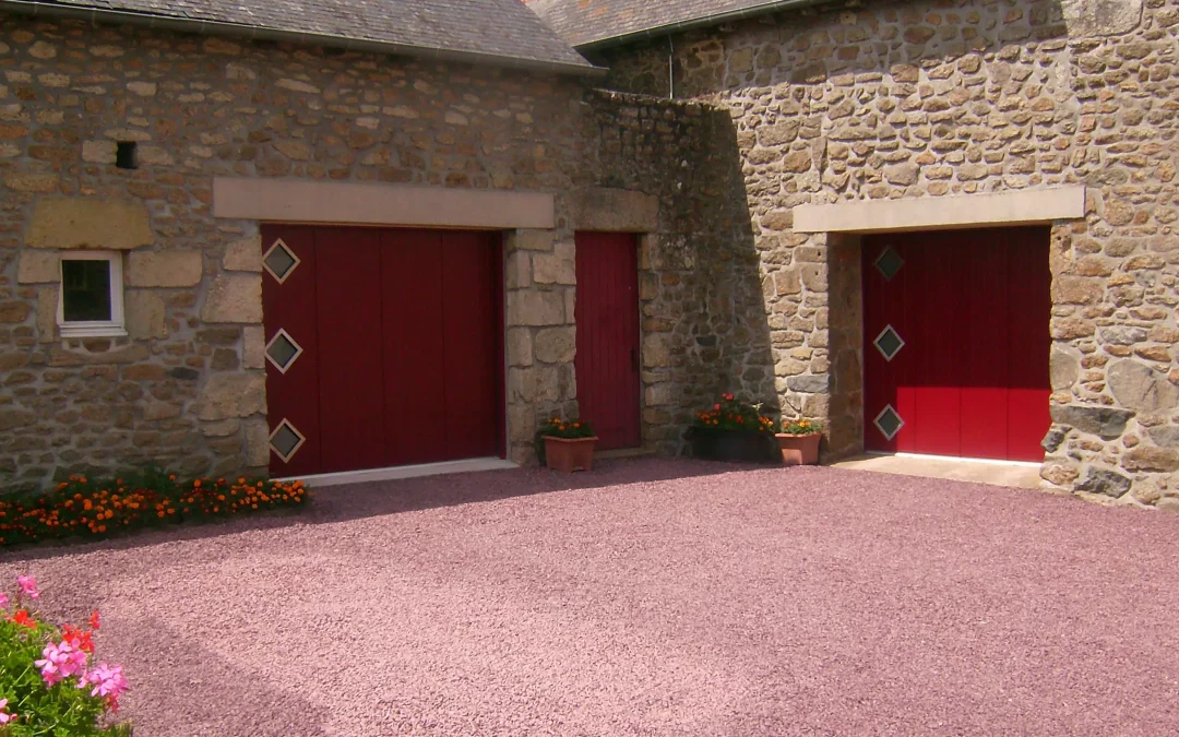 Porte de garage et isolation : un duo essentiel pour le confort de votre maison