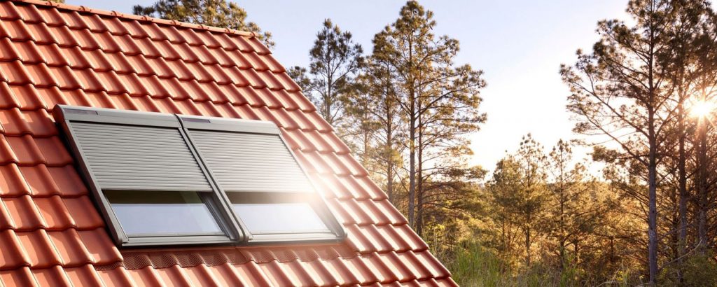 volet roulant VELUX à Chartres de Bretagne