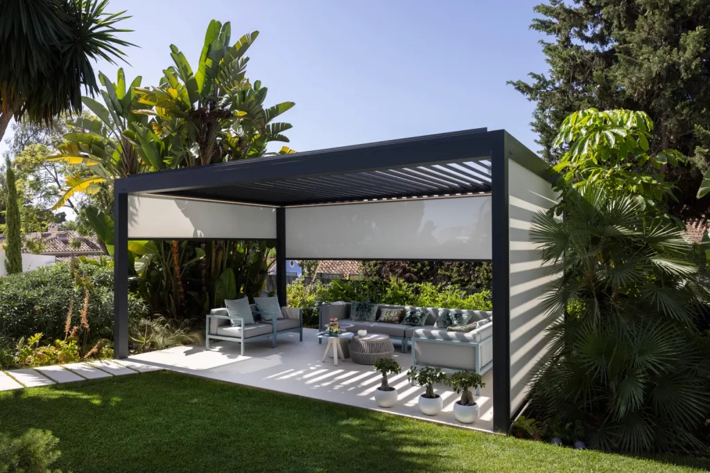 pergola Brustor à Chavagne